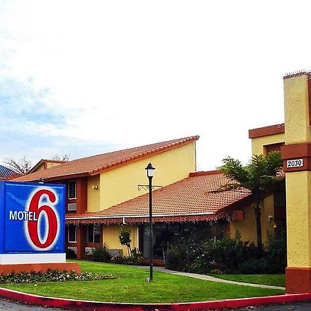 Motel 6 Cal Expo ซาคราเมนโต ภายนอก รูปภาพ